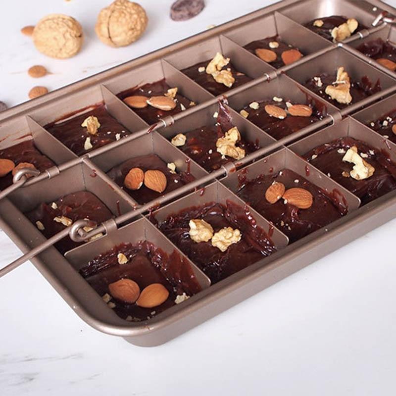 Brownie Baking Pan With Dividers